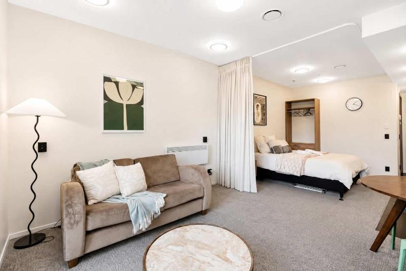 Mt Victoria Studio - Kitchen Bath Tub Sleeps 2 - image 1