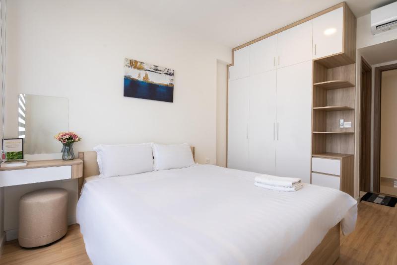 Heart city apartment with 4 beds - image 16