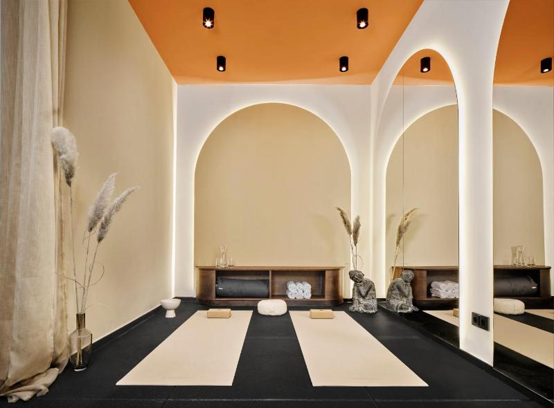 Bristol Berlin Vignette Collection  by IHG - image 5
