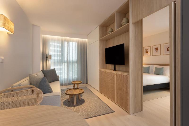 Staybridge Suites Malaga By IHG - image 50