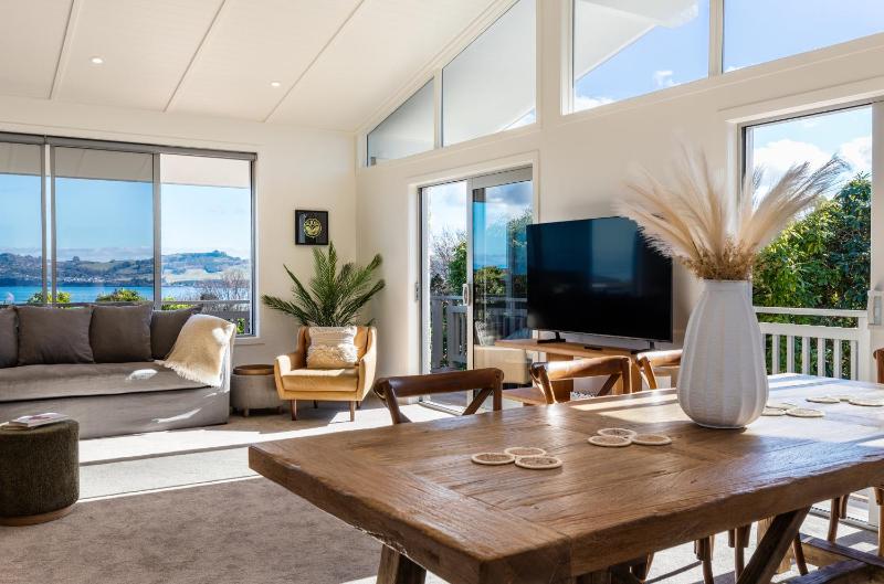 Views on Beachman - image 8