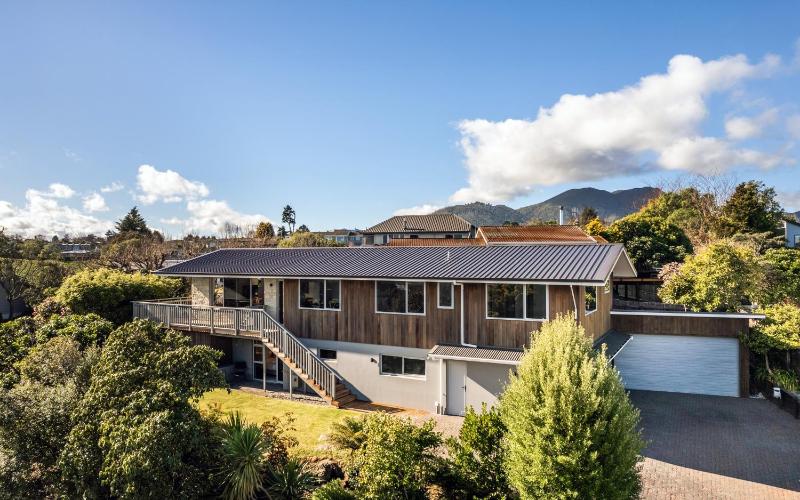 Views on Beachman - image 19