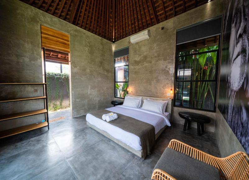 Wirtiga - Elegant 3bdr villa in the heart of Canggu! PROMO! - image 33