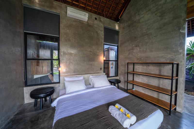 Wirtiga - Elegant 3bdr villa in the heart of Canggu! PROMO! - image 2