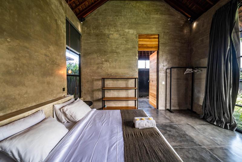Wirtiga - Elegant 3bdr villa in the heart of Canggu! PROMO! - image 40