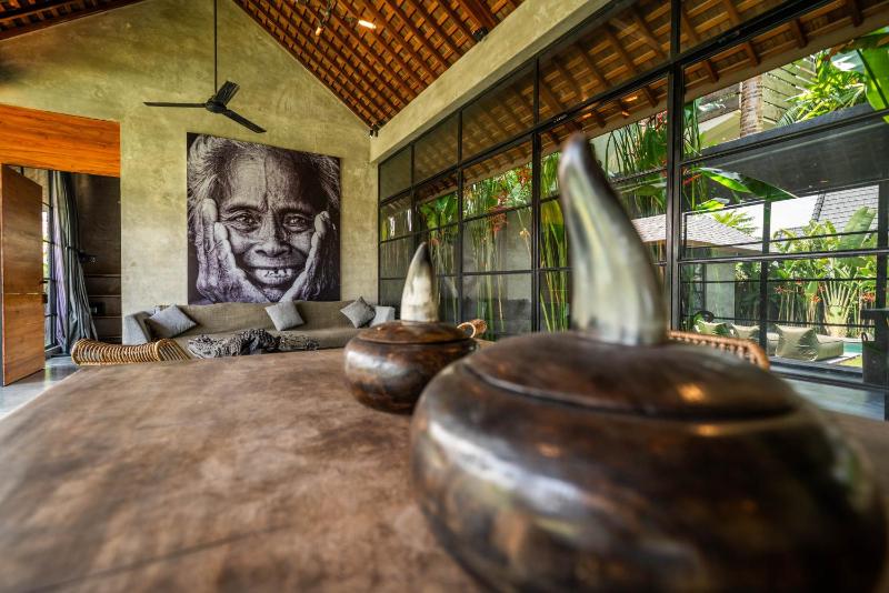 Wirtiga - Elegant 3bdr villa in the heart of Canggu! PROMO! - image 43