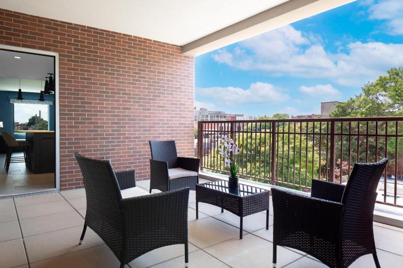 Home2 Suites by Hilton Memphis Downtown - image 27