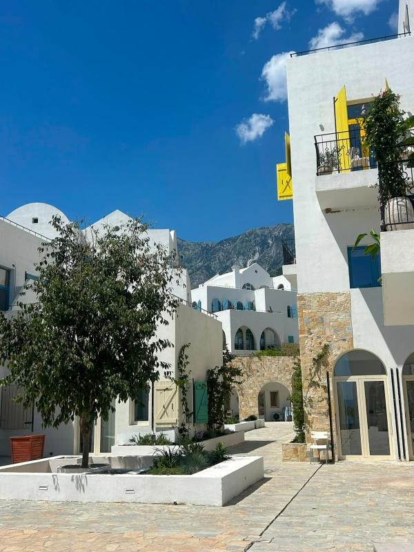 Drymades Beach Apartment - image 12