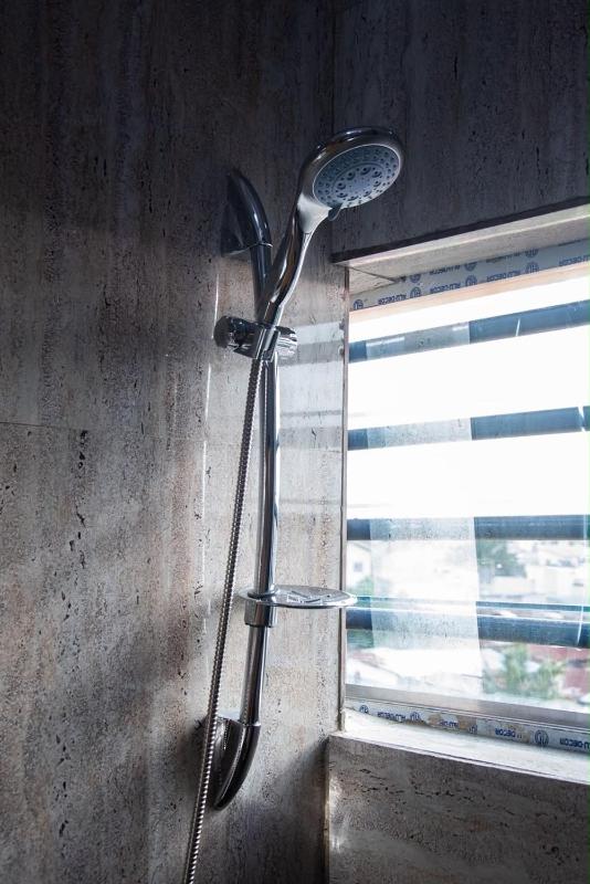 Luxproperties - image 5