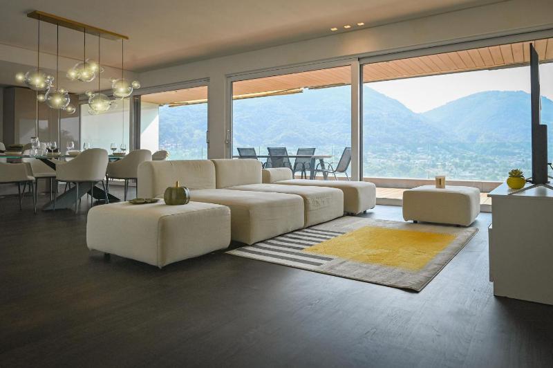 Corba Luxury Lake View Apartment - image 31
