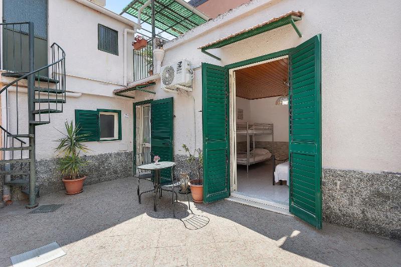 Casa Maya Ognina Sea Catania - image 7