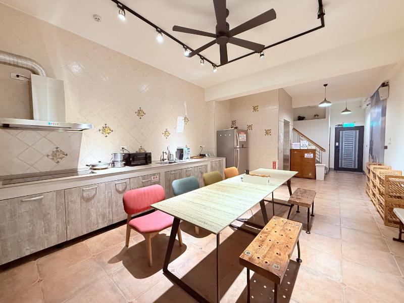 KLA B&B - image 15