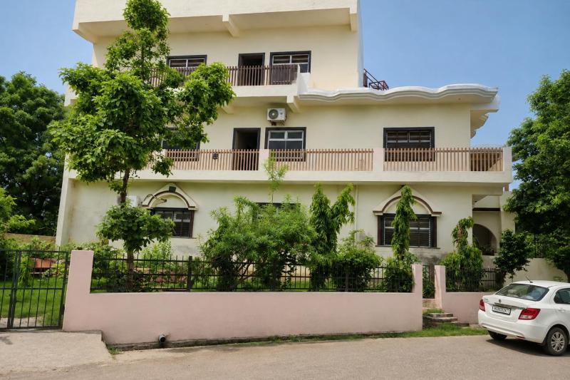 Hotel Kridhaa Stay Giriraj Nagar Vrindavan - image 7