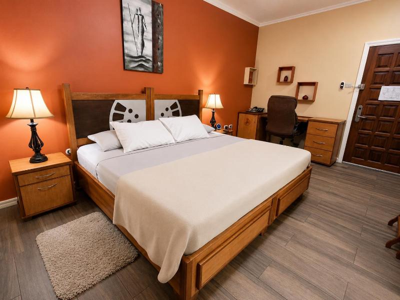 Culture Crossroads Inn - image 11