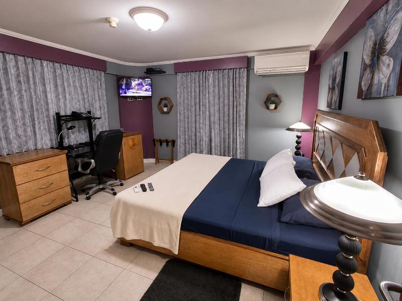 Culture Crossroads Inn - image 14