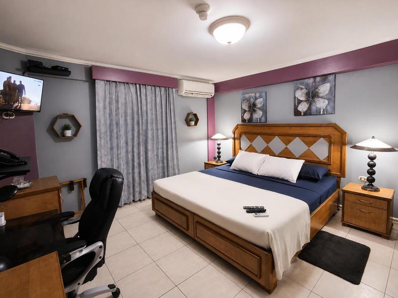 Culture Crossroads Inn - image 12