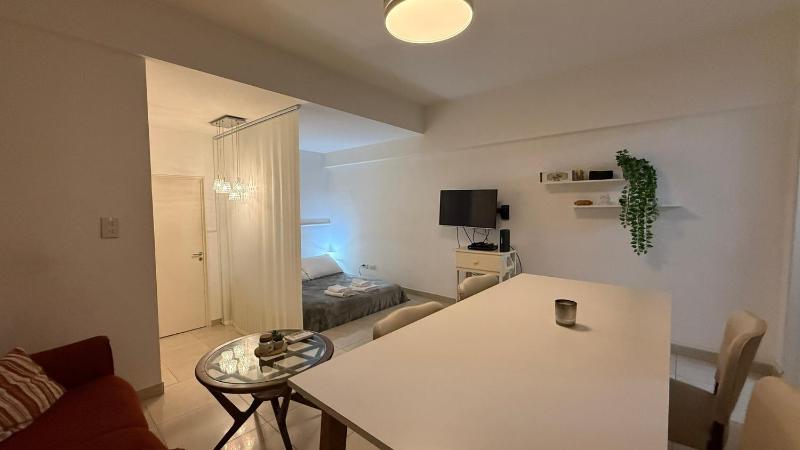 Cozy Studio in the Heart of Palermo - image 2