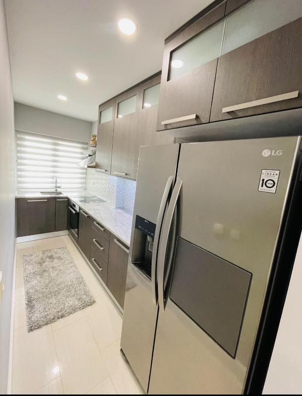 Luxury Apt 1 - image 3