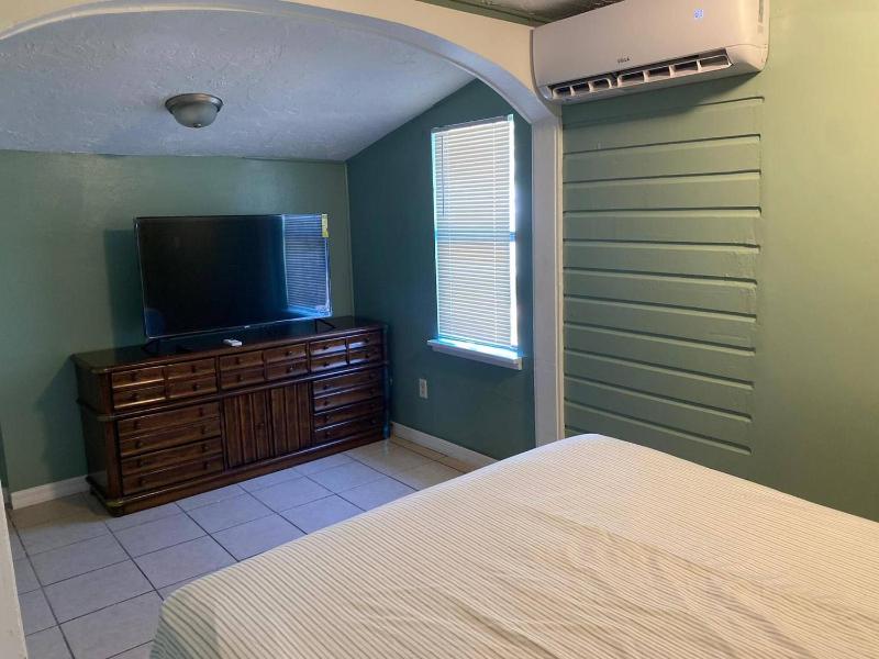 Apt 1Br Playgrnd SRQ Dwntwn Siesta key 20 3PPL - image 13