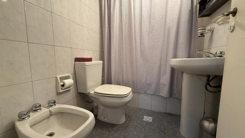 Industrial Loft for 3 Pax near Subway - image 11