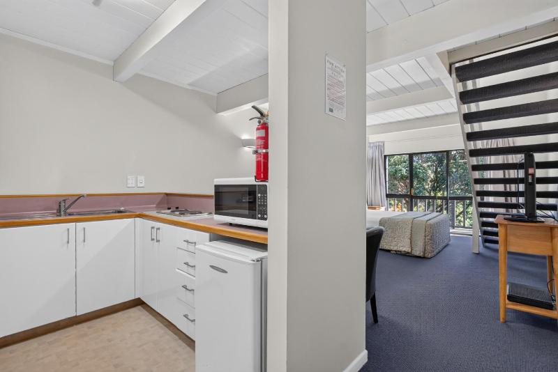 Capital Lodge Motor Inn - image 28