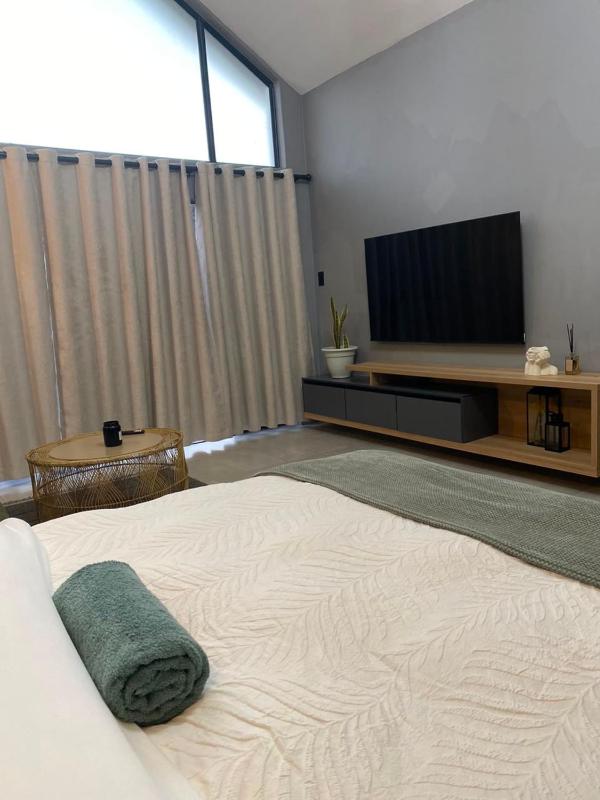 WeThusi-stream 1 bed - image 10