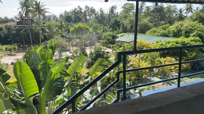 Tropical Garden Resort - image 10