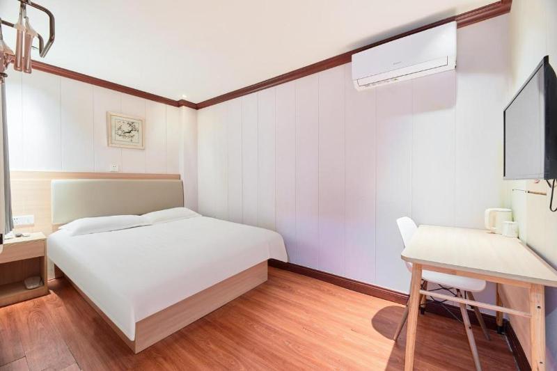 Beijing Dongfang Wenyuan Hotel - image 10