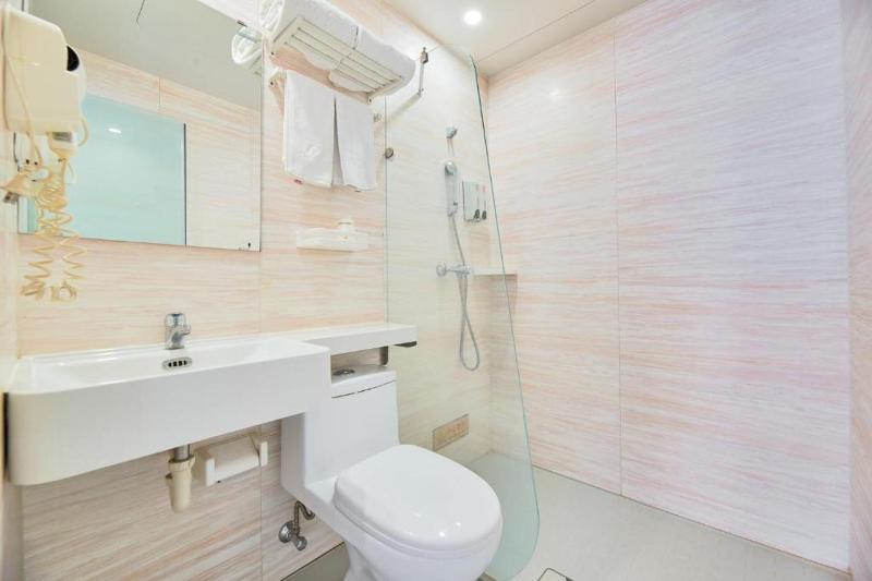 Beijing Dongfang Wenyuan Hotel - image 16