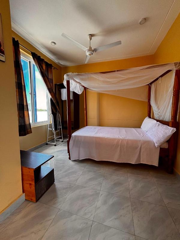 Harlequin Diani - image 12