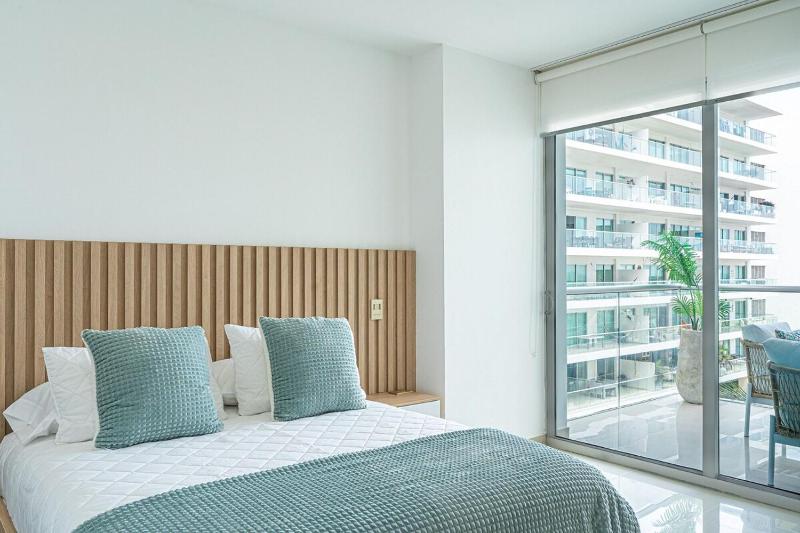 Oceanfront · 2 Bedrooms · Morros Ultra - image 12