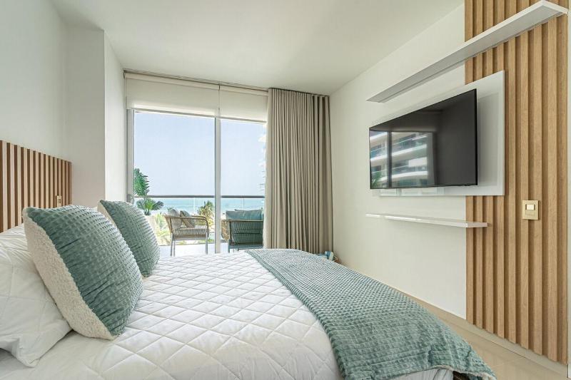 Oceanfront · 2 Bedrooms · Morros Ultra - image 15