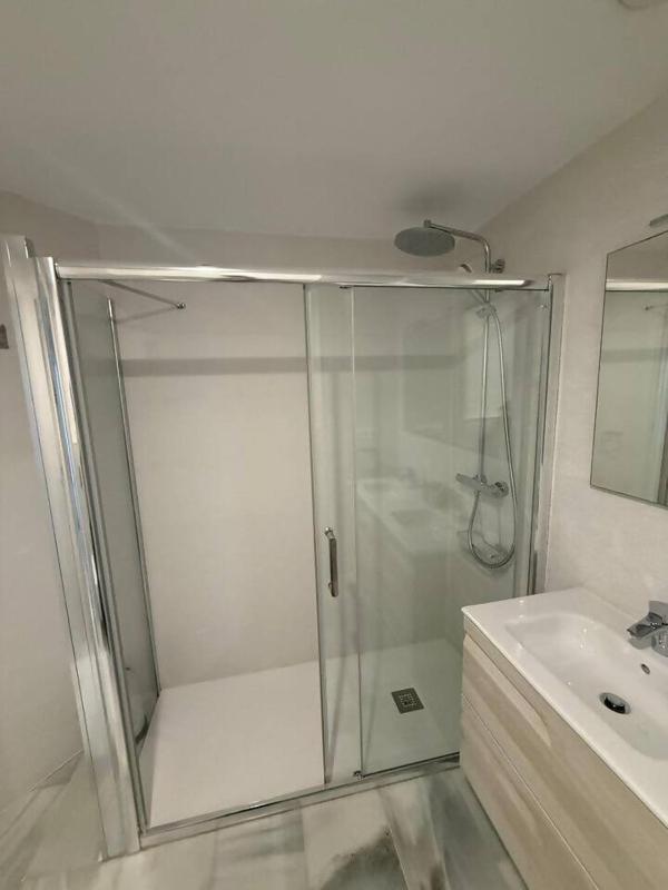 Villa en Marbella para 8 en 1ra linea de playa - image 34