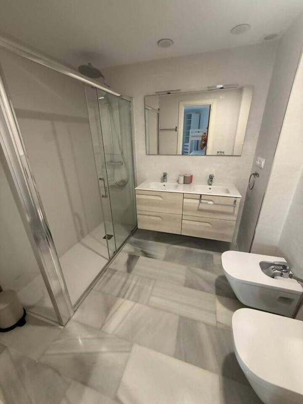 Villa en Marbella para 8 en 1ra linea de playa - image 19