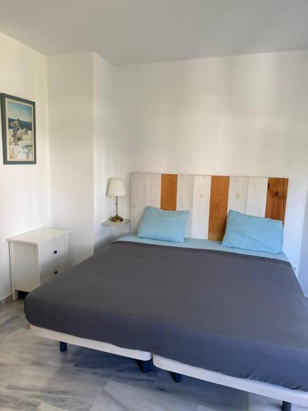 Villa en Marbella para 8 en 1ra linea de playa - image 29