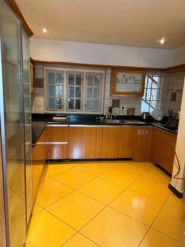 Queens Homestay - image 19
