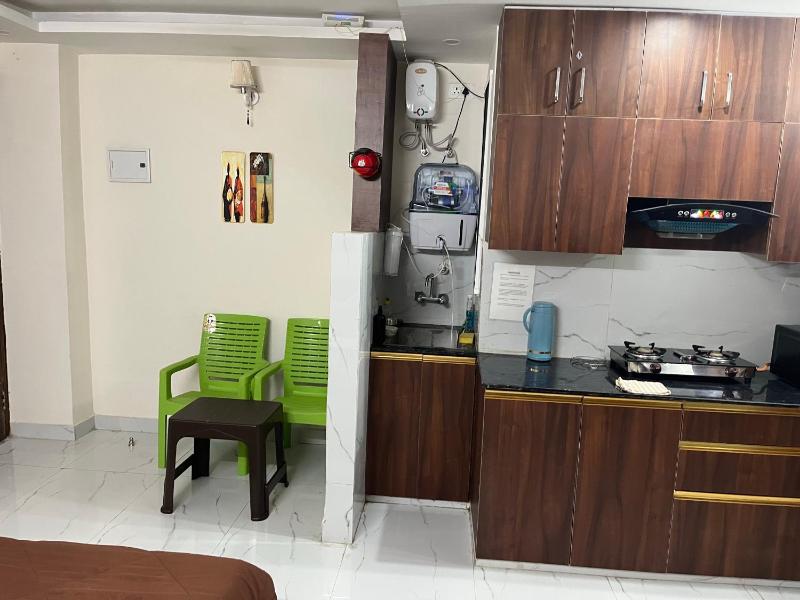 Deecon Valley City Escape 1BHK Lux Flat Tapovan - image 5