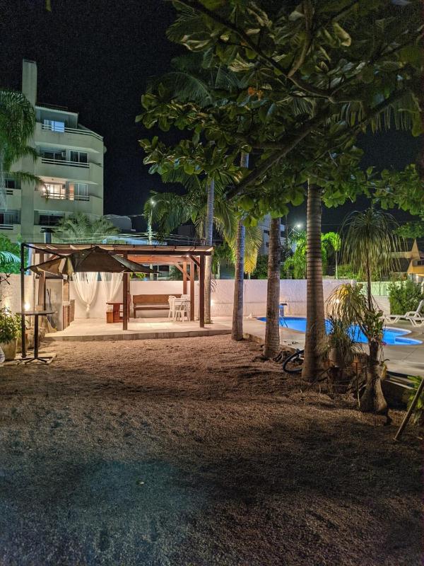 Apartamento em Jurere - image 11