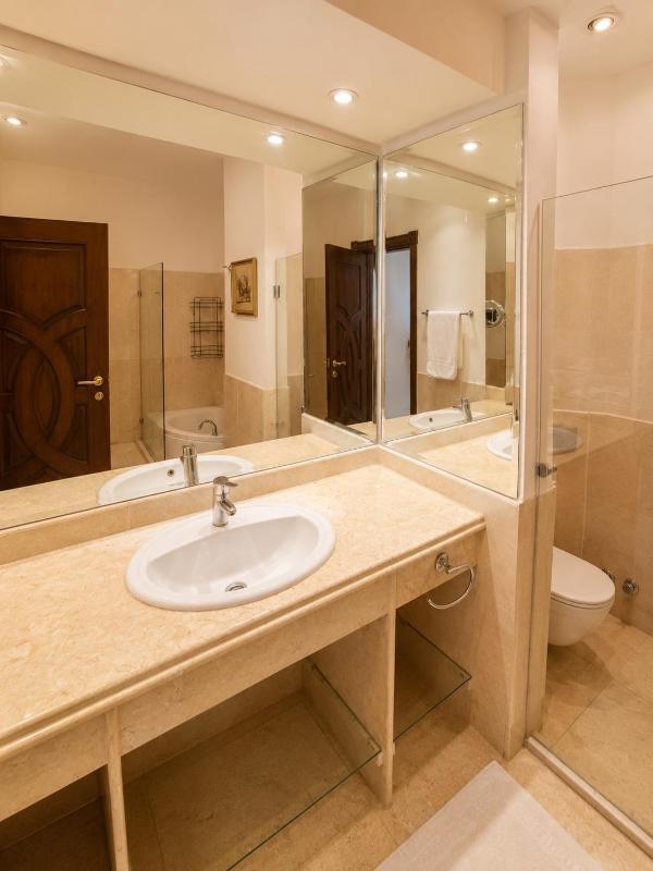 Beachfront Mansion with a private pool in Hadaba - image 48