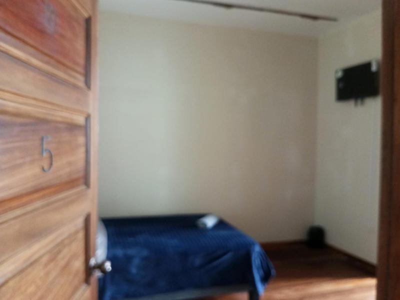 Hostal Piscis - image 14