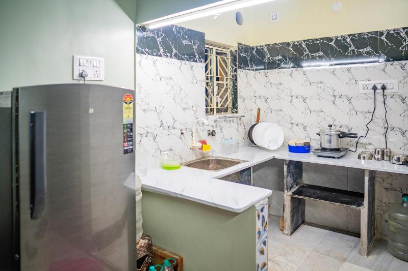 Entire apartment in Tollyguange - image 13