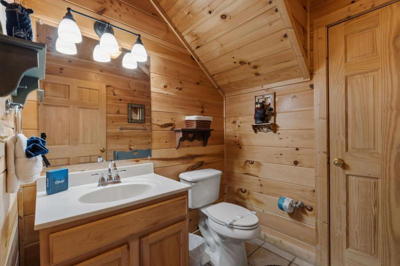 Cabin T T for Tennessee Time to Relax - image 43
