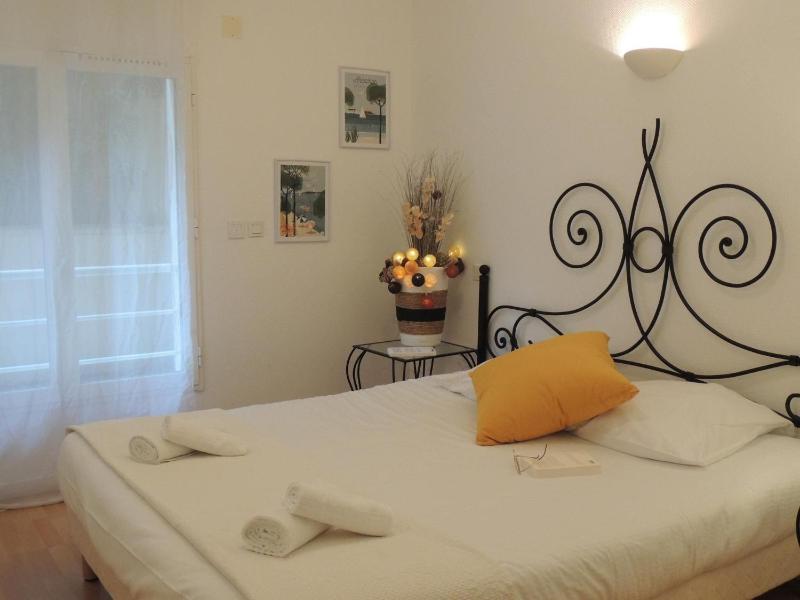 Apartment in Arcachon near Beach - image 11