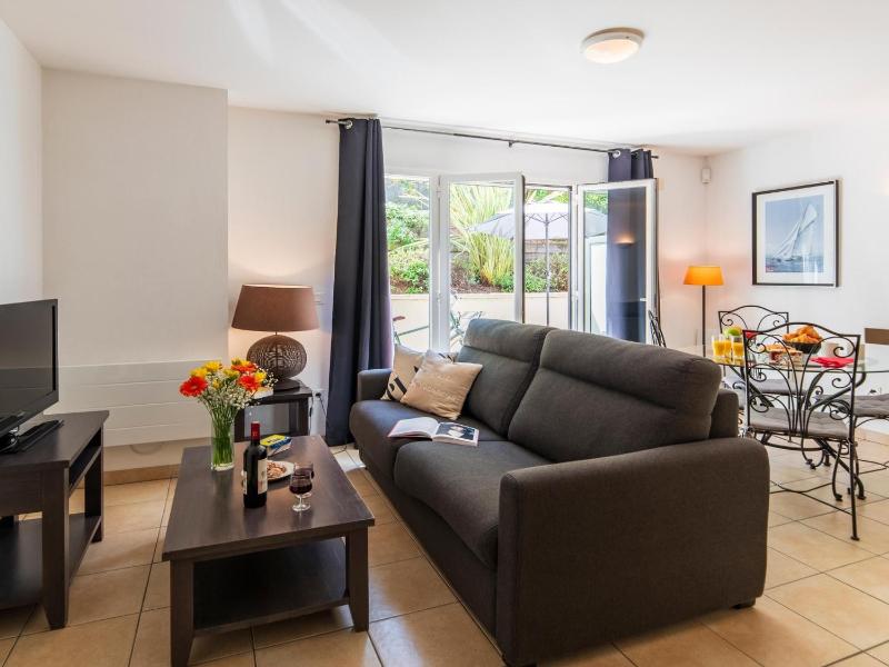 Apartment in Arcachon near Beach - image 5