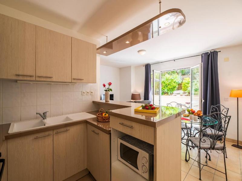 Apartment in Arcachon near Beach - image 12