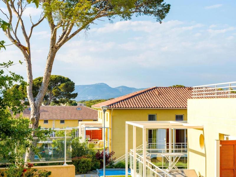 Duplex in Six-Fours-les-Plages - image 5