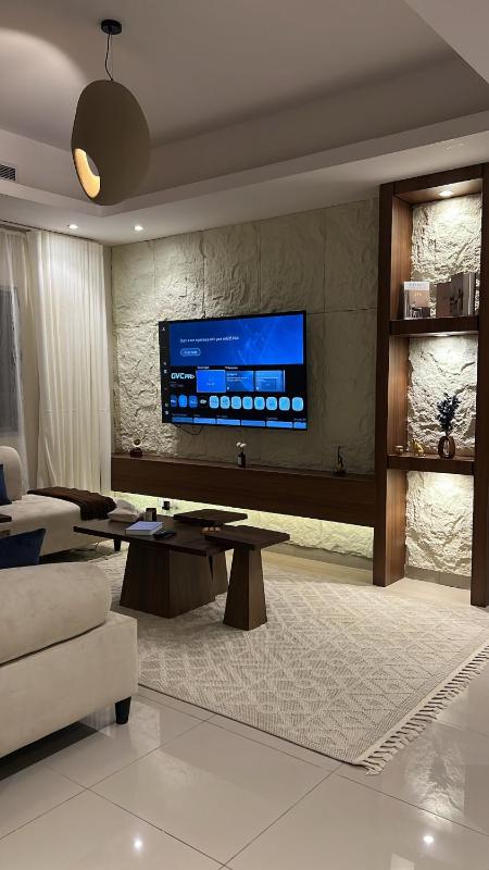 Luxury suite with elegant design - image 16