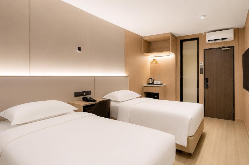 Hotel Ming Star - image 28