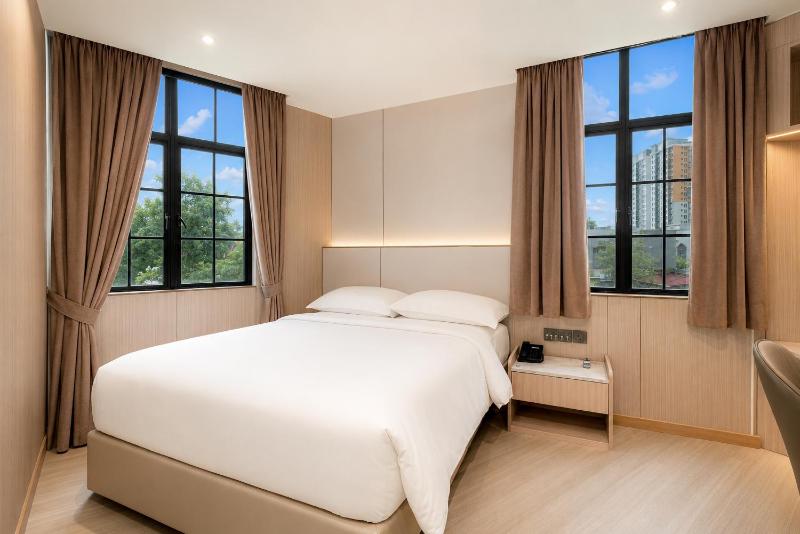 Hotel Ming Star - image 11