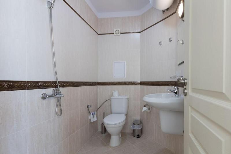 Junior Suite with Balcony image 3